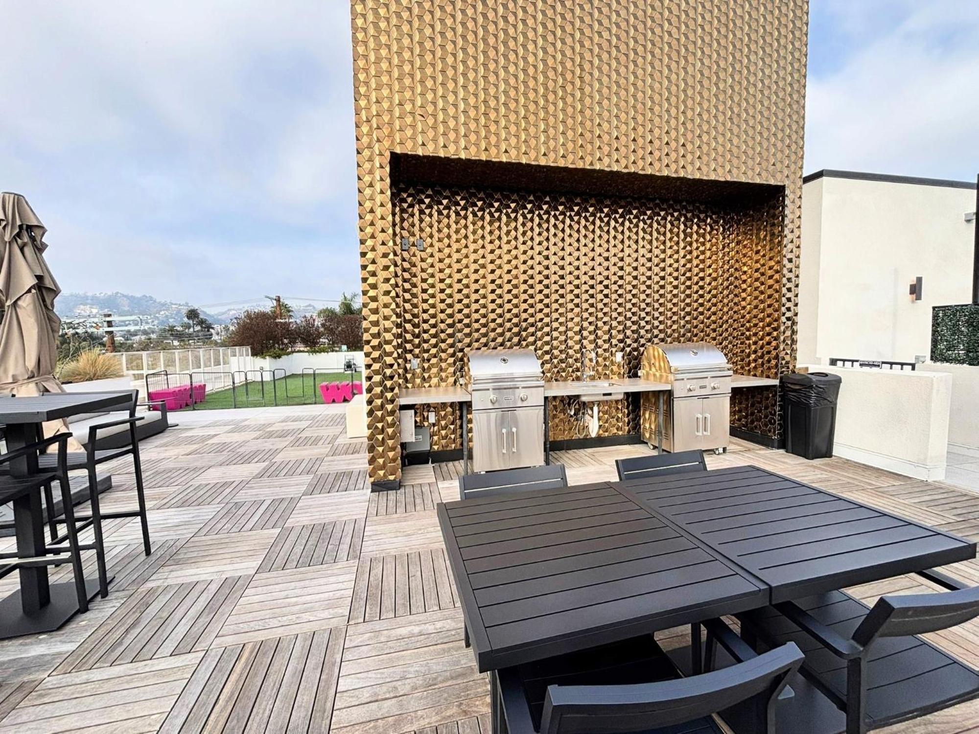 Hollywood Rooftop Boutique Residences On Melrose Los Angeles